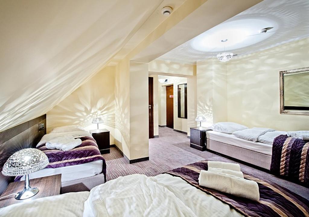 Hotel Willa Adriana Płock Extérieur photo